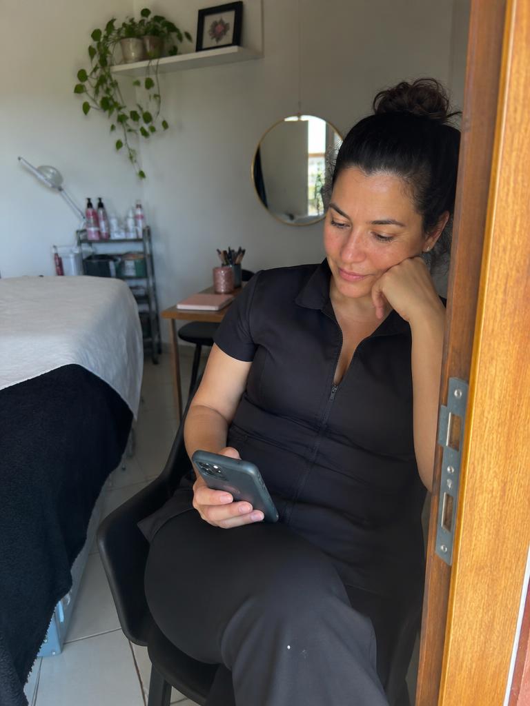 Profissional brasileira — Profissional da Beleza